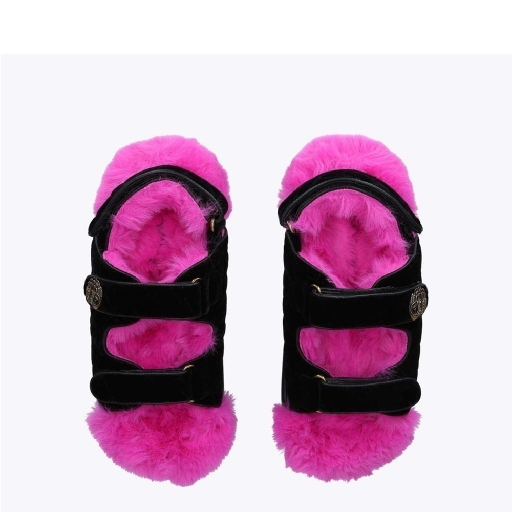 Kurt Geiger Orson Black Velvet Faux Fur Sandals - Picture 3 of 11